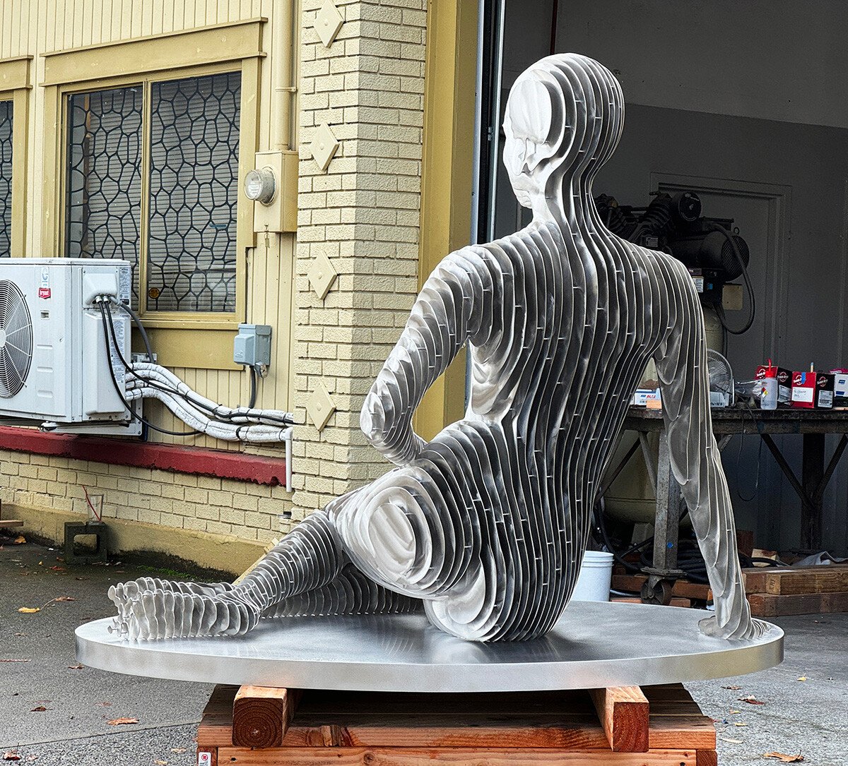 488_Kathi_seated