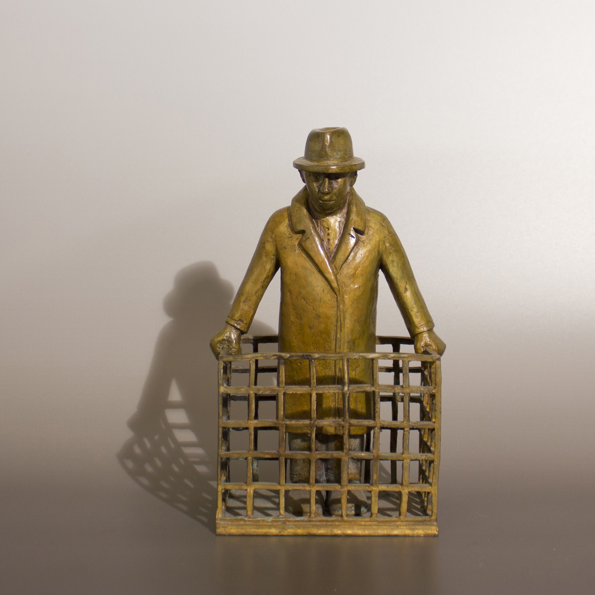 Neuenhausen_Man with Plot of Land II 10x7x5