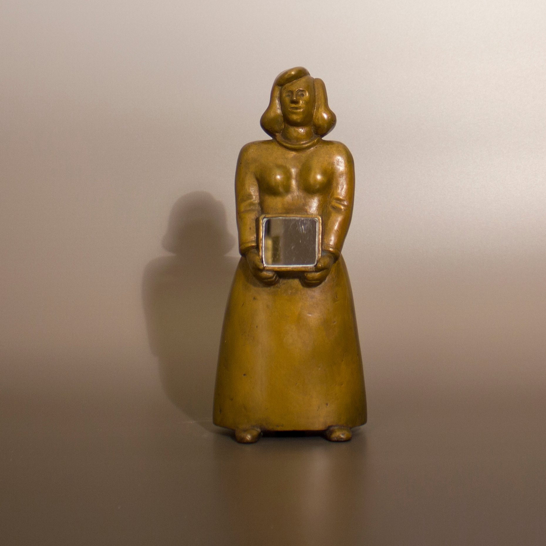 Neuenhausen_Woman Holding a Mirror 10x4x2