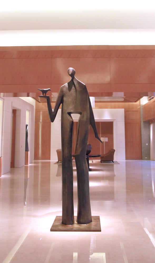 hansen_Birdman (monumental)_120x36x36